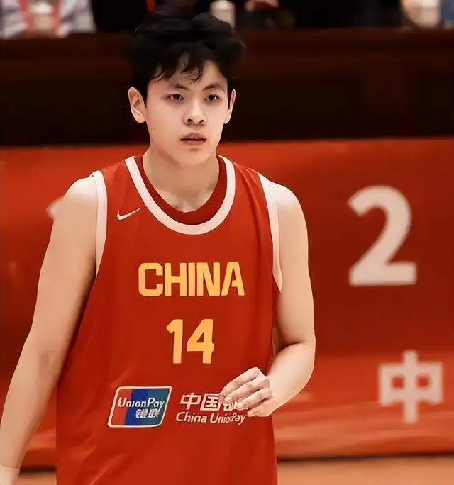 开云下载-关于篮球风云再现:国际新星正式亮相的信息