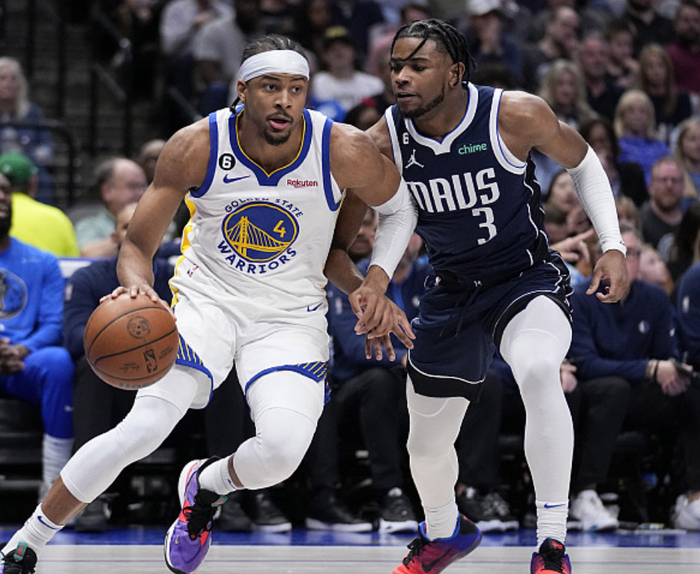 开云体育APP下载-巴勒莫遭遇连败,降级魔咒难解的简单介绍