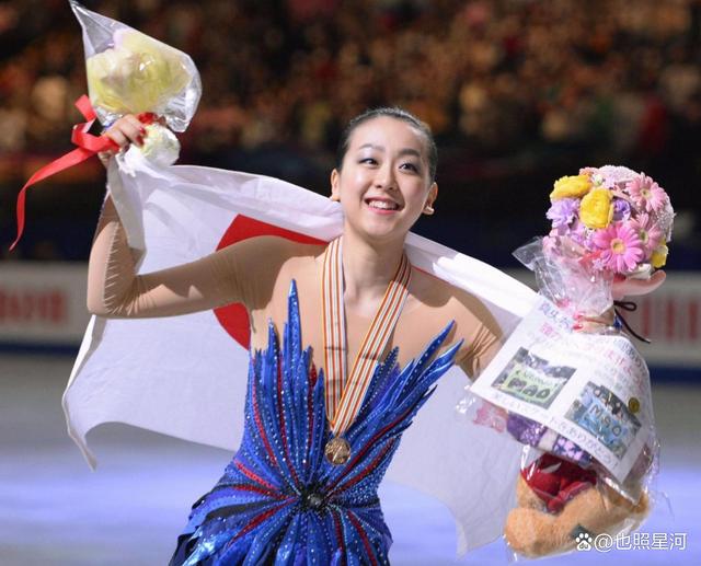 花样滑冰选手精湛技艺,赢得评委认可的简单介绍 花样滑冰选手精湛技艺,赢得评委认可的简单介绍