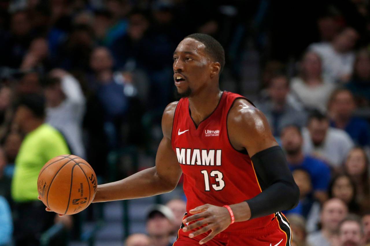 雄鹿核心扛起球队,轻取灰熊冲击总决赛的简单介绍 雄鹿核心扛起球队,轻取灰熊冲击总决赛的简单介绍