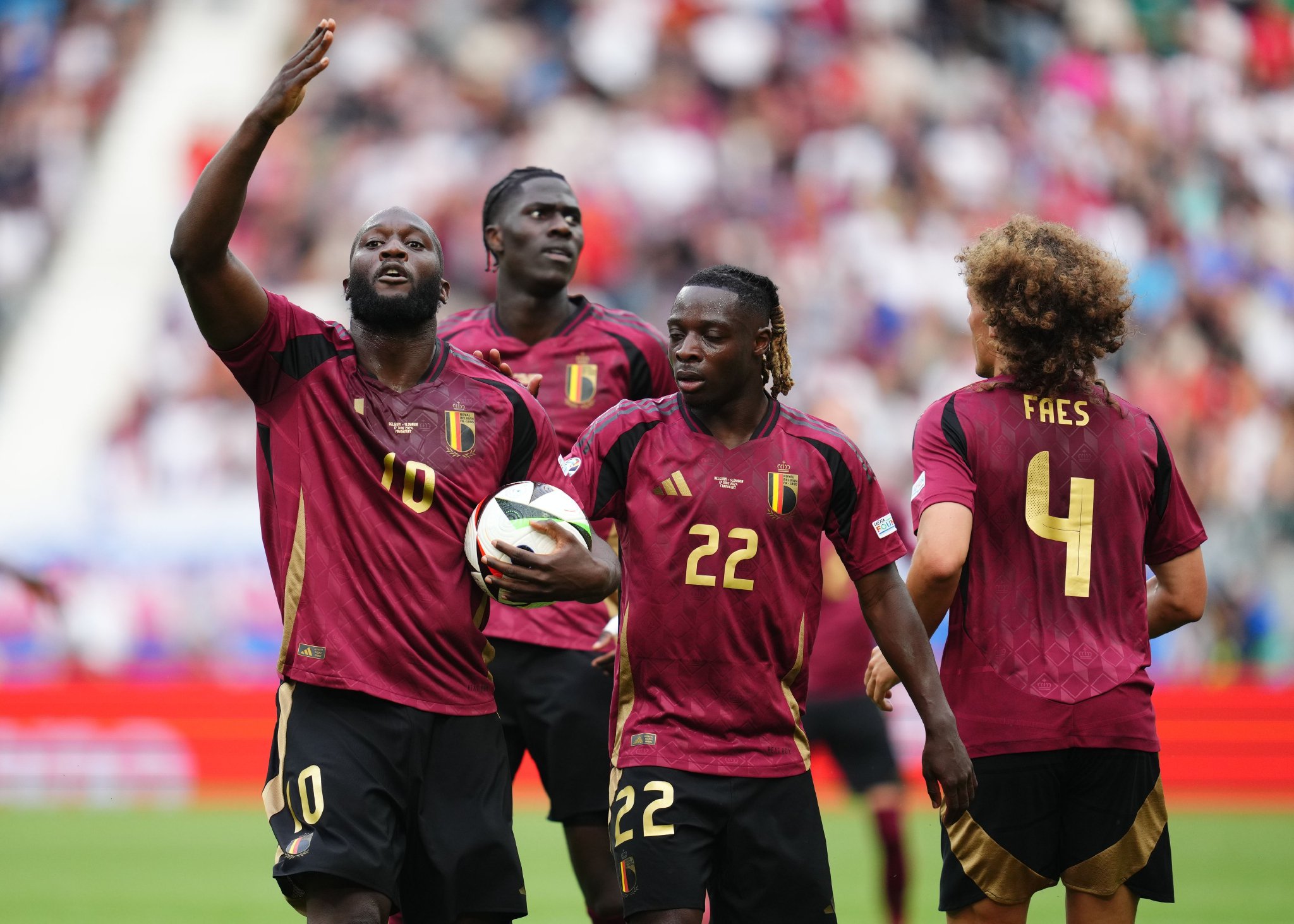 开云sport-欧洲杯官方发布赛后数据，表现引争议