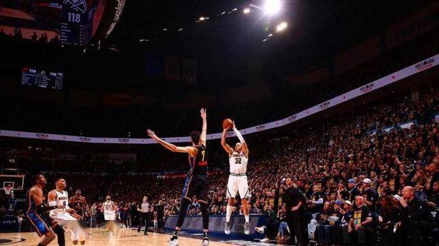 开云下载-猛龙逆转勇士,锡安统治全场的简单介绍