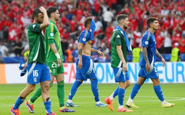 欧洲强队在决赛中击败对手夺冠