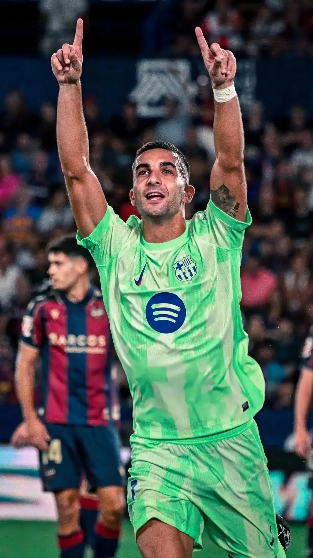 开云体育app-实力悬殊对阵连连,西甲比赛精彩迭起