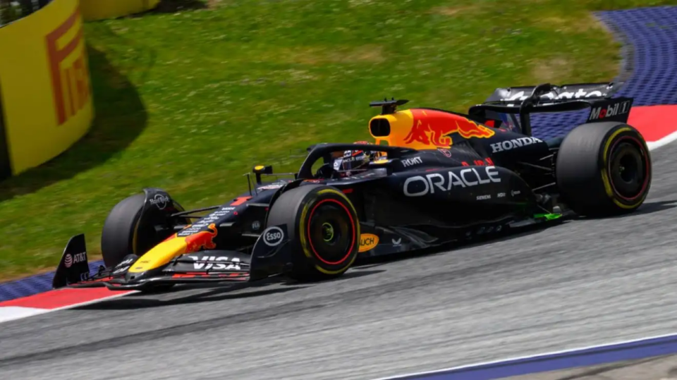 红牛二队碾压哈斯车队，诺里斯点燃赛场