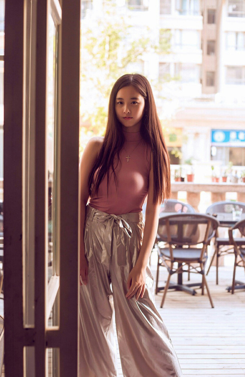 克莱的东方试炼，当舞台聚光灯下，上海滩的篮球心跳强压麦迪逊