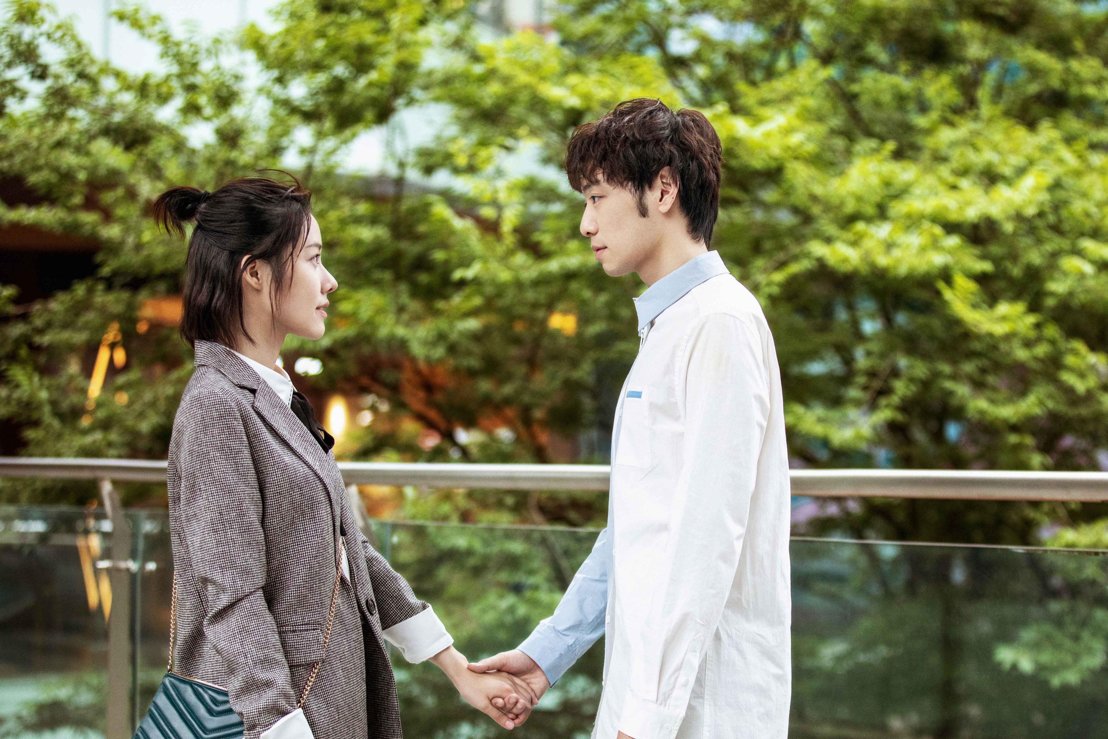 局外人法比尼奥，当错误的肤色在正确的时间亮出刀锋