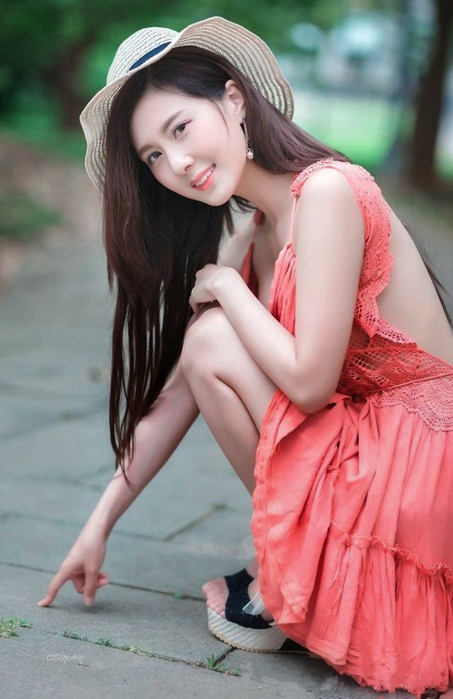 沙漠之鹰击落太极虎，格列兹曼神级表现，沙特在世界杯争冠战中书写唯一传奇